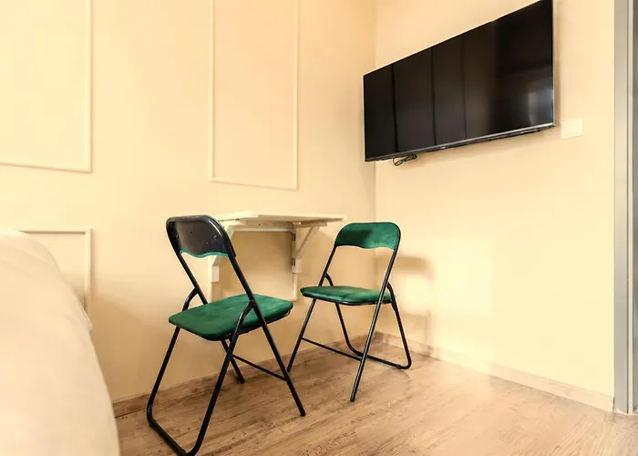 Bright 4br Getaway Near Westbahnhof Station * Vienna
