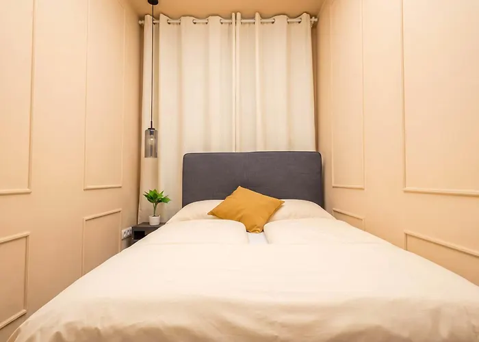 Apartment Bright 4br Getaway Near Westbahnhof Station *
